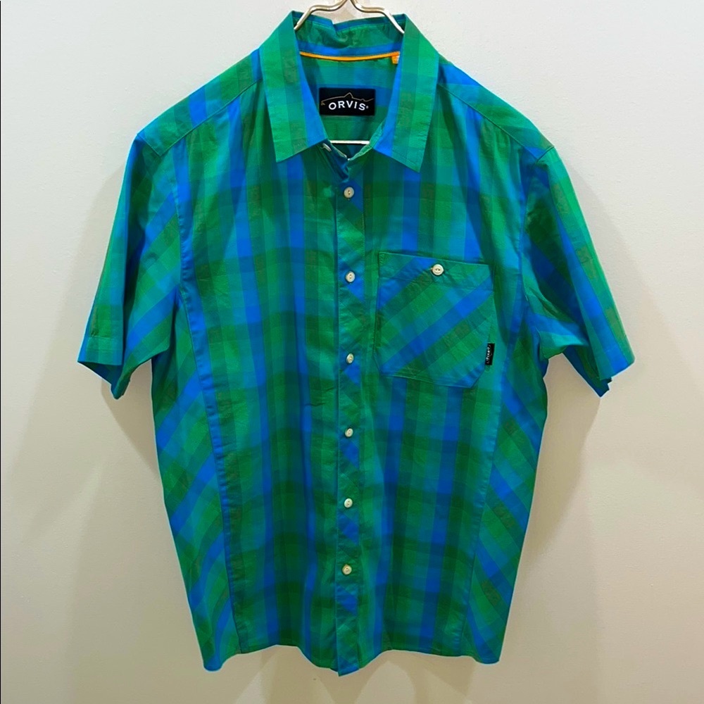 Orvis Men’s Short Sleeve Button Down Outdoorsman Shirt. Medium. New Condition.